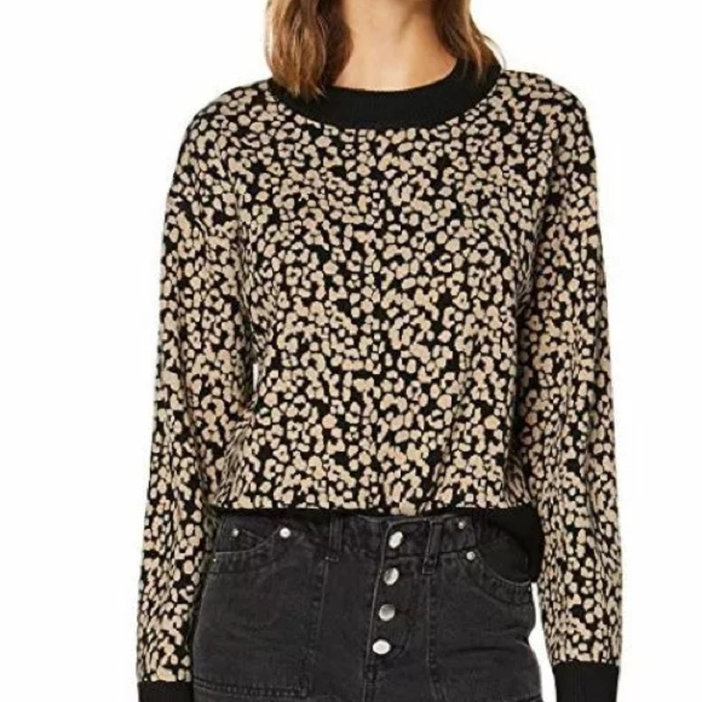 NWOT FIND Women’s Black/Brown 🐆 animal print 🐆 cropped sweater Size Small